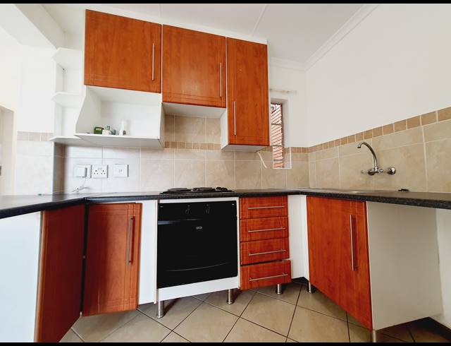 2 BEDROOM APARTMENT TO LET IN NOORDWYK